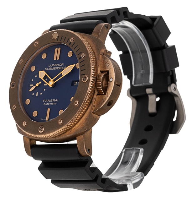 Panerai Luminor Submersible PAM00671 Image 2